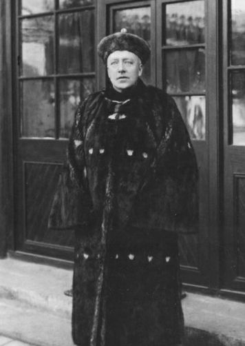 人物 | 庄士敦和他的中国-中英古籍善本研究院（庫巴）